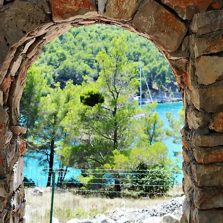 Poseidon House On Island Of Brac *