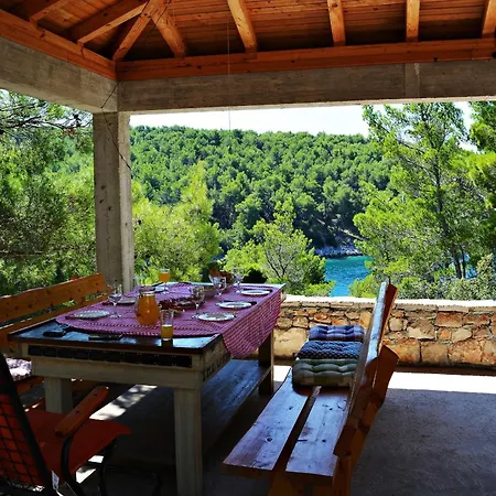 Poseidon House On Island Of Brac * Milna (Brac)